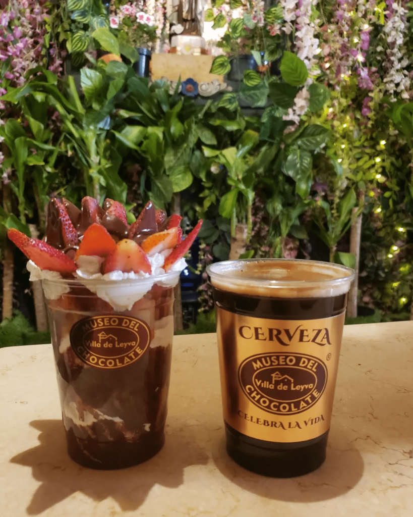 cerveza-de-chocolate-del-museo-del-chocolate-en-villa-de-leyva-colombia
