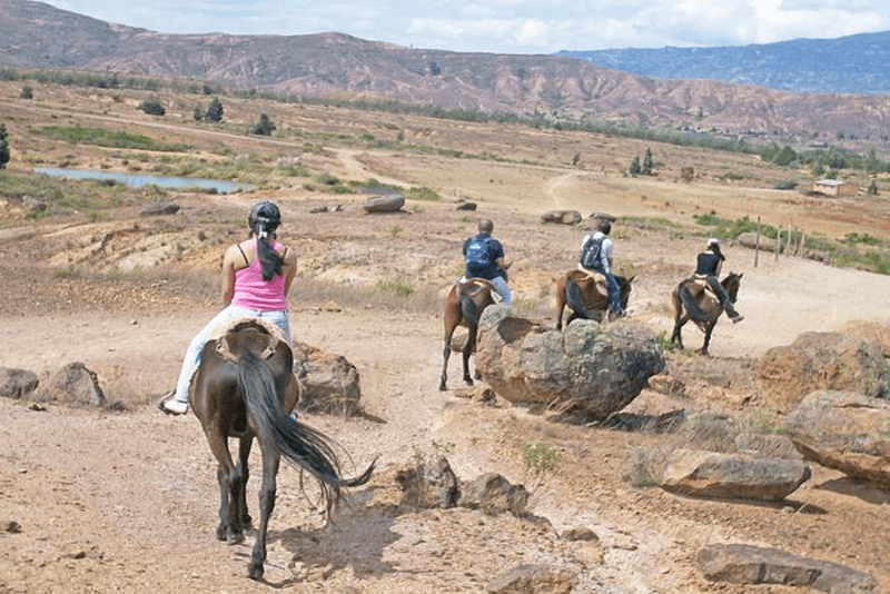 cabalgata-a-caballo-villa-de-leyva