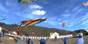 festival-de-cometas-villa-de-leyva