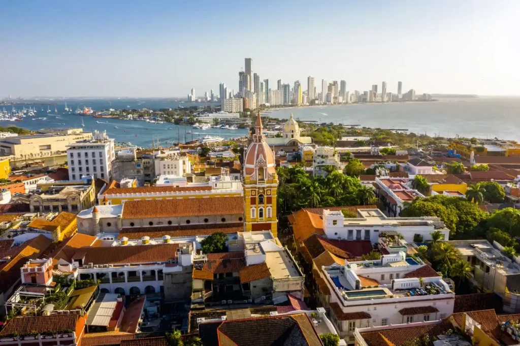 hotel-almirante-cartagena-colombia