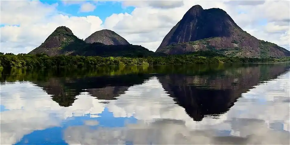 los-cerros-de-mavecure